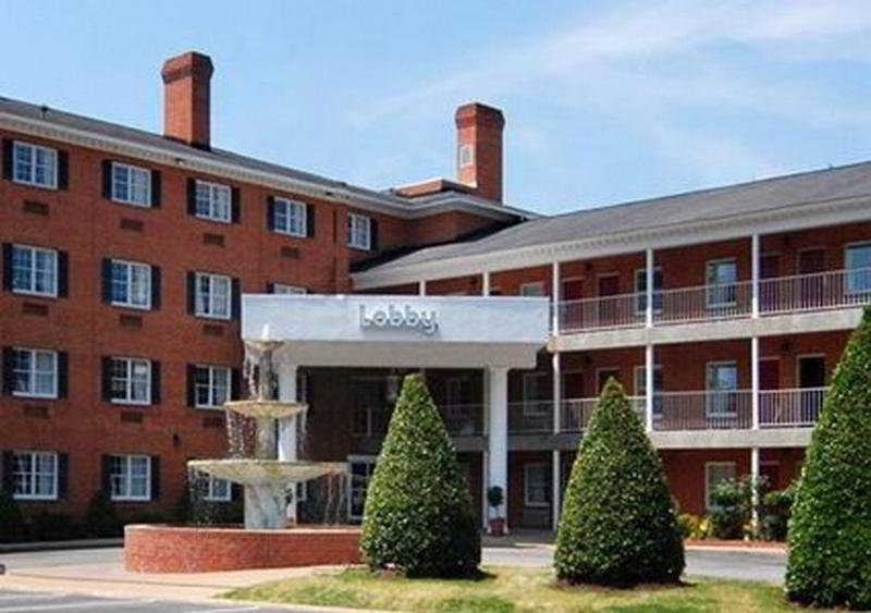 Days Inn By Wyndham Williamsburg Historic Area Exterior photo